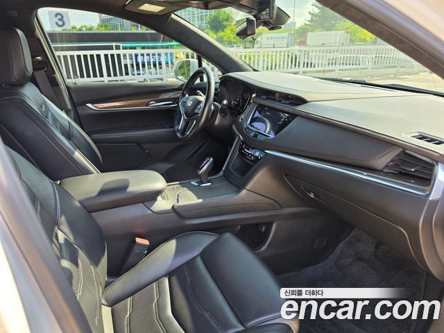 Cadillac XT5 3.6 Platinum 2019 — фото 18