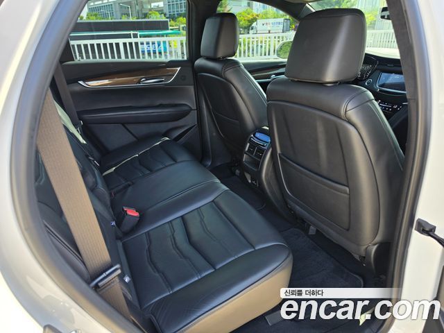 Cadillac XT5 3.6 Platinum 2019 — фото 19