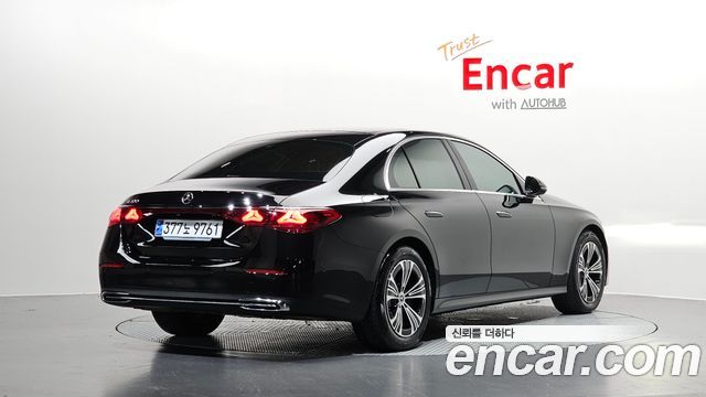 Mercedes-Benz E-Class (W214) E200 Avantgarde Limited 2025 — фото 2