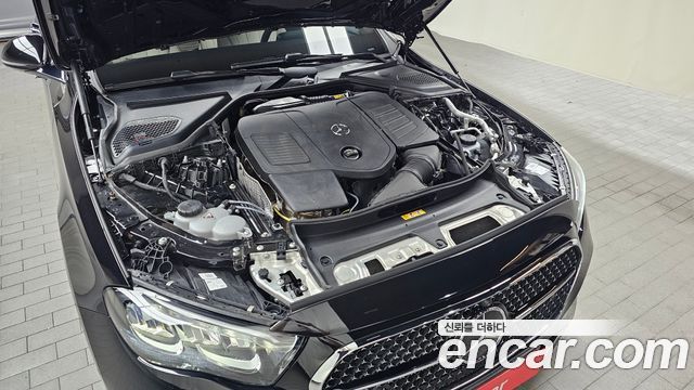 Mercedes-Benz E-Class (W214) E200 Avantgarde Limited 2025 — фото 6