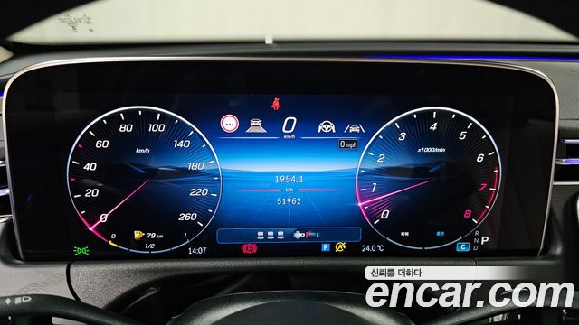 Mercedes-Benz E-Class (W214) E200 Avantgarde Limited 2025 — фото 8