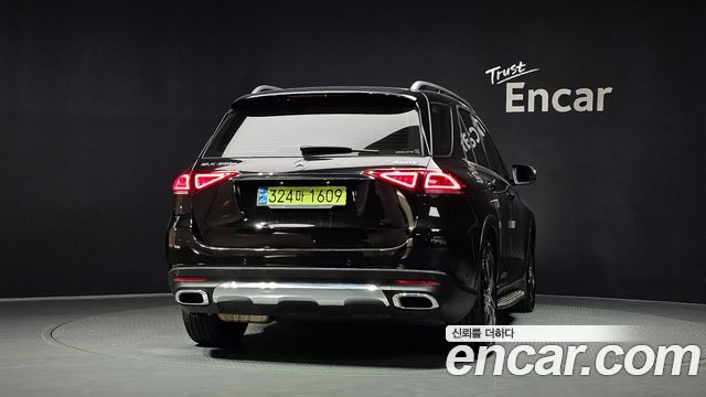 Mercedes-Benz GLE-Class (W167) GLE300d 4MATIC 2020 — фото 4