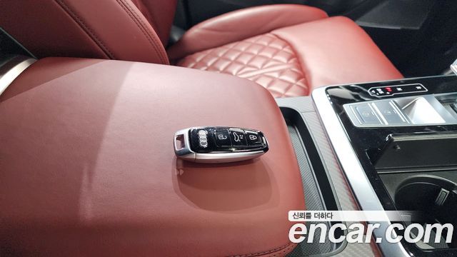 Audi SQ7 (4M) 4.0 TFSI Quattro 2025 — фото 15