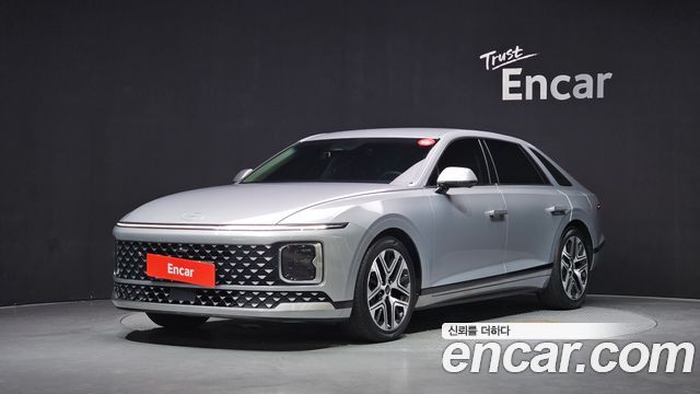 Hyundai Grandeur (GN7) 2,5 Gasoline 2WD Exclusive 2023 — фото 1