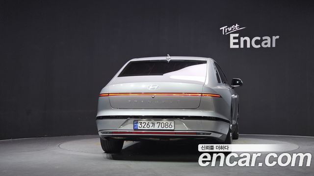 Hyundai Grandeur (GN7) 2,5 Gasoline 2WD Exclusive 2023 — фото 4