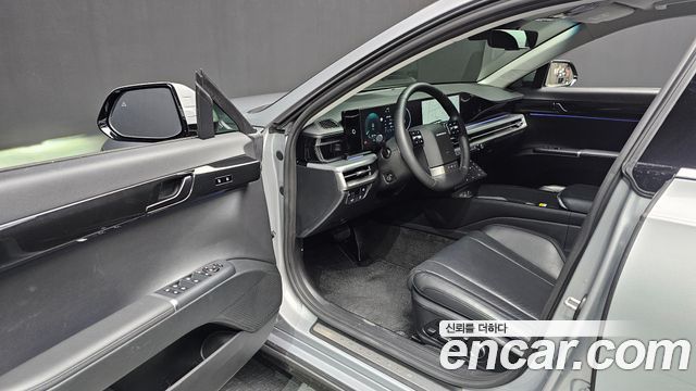 Hyundai Grandeur (GN7) 2,5 Gasoline 2WD Exclusive 2023 — фото 10