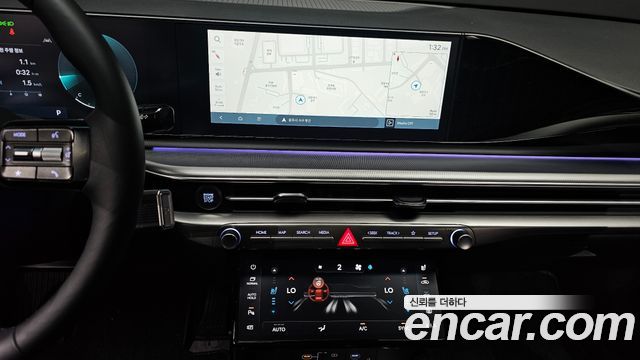 Hyundai Grandeur (GN7) 2,5 Gasoline 2WD Exclusive 2023 — фото 14