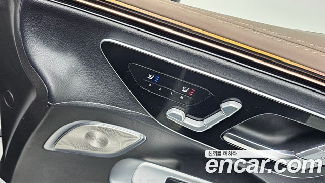 Mercedes-Benz EQE SUV (X294) EQE350 4MATIC 2023 — фото 17