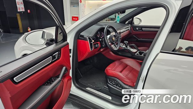 Porsche Cayenne (PO536) 3.0 COUPE PLATINUM EDITION 2023 — фото 10