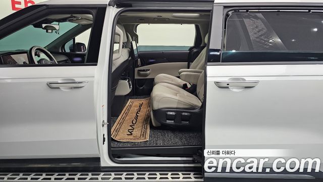 Kia Carnival (IV) Diesel 7-Seater Signature 2023 — фото 11