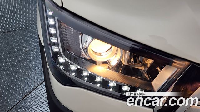 Hyundai Solati 15-seater Luxury 2025 — фото 28