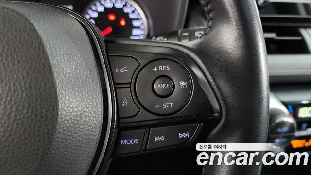 Toyota RAV4 (V) 2.5 2WD 2019 — фото 20
