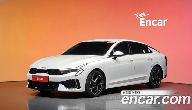 Kia K5 (III) 2.0 Prestige 2025 — фото 1