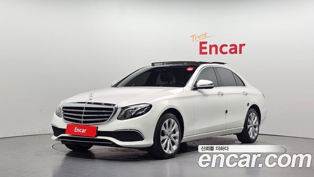Mercedes-Benz E-Class (W213) E300 4MATIC Exclusive 2019 — фото 1