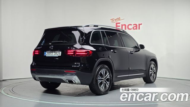 Mercedes-Benz GLB-Class (X247) GLB200 d 2024 — фото 2