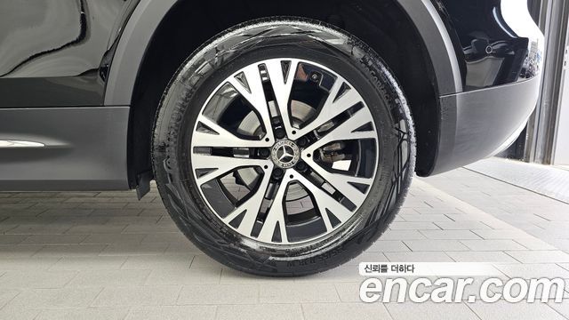 Mercedes-Benz GLB-Class (X247) GLB200 d 2024 — фото 21