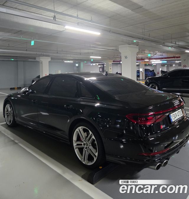 Audi S8 (D5) 4.0 TFSI Quattro LWB 2021 — фото 18