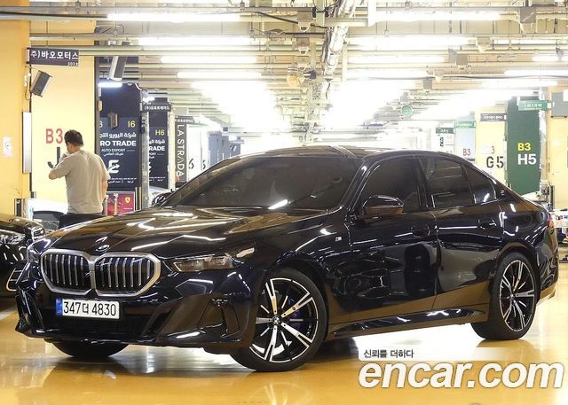 BMW 5 Series (G60) 530i xDrive M Sport