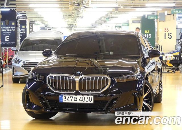 BMW 5 Series (G60) 530i xDrive M Sport 2024 — фото 3