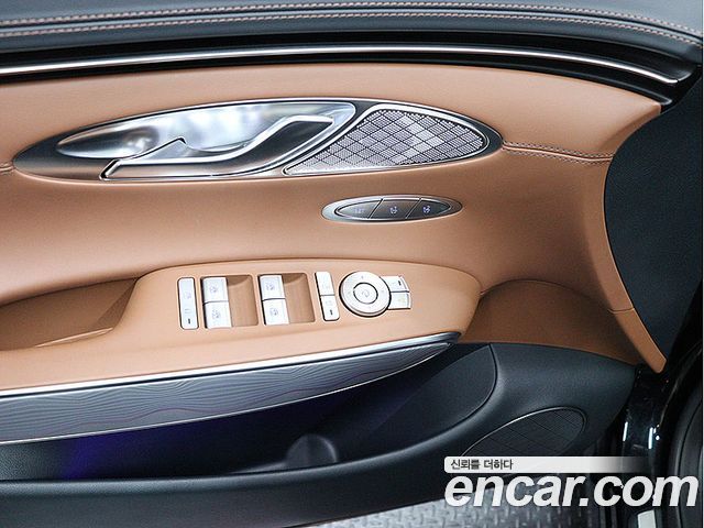 Genesis GV70 2.5T Gasoline AWD 2023 — фото 9