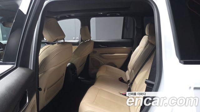 Jeep Grand Cherokee (WL) 3.6 Limited 2023 — фото 11