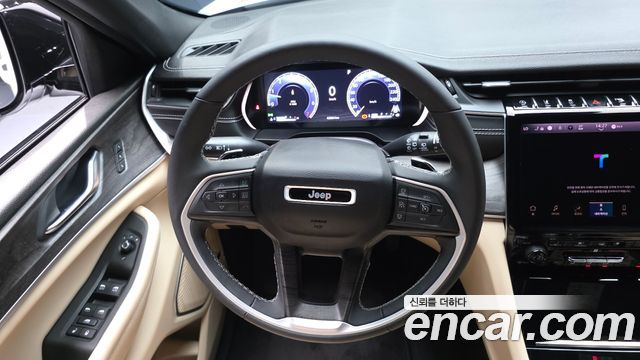 Jeep Grand Cherokee (WL) 3.6 Limited 2023 — фото 13