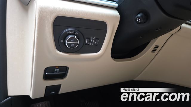 Jeep Grand Cherokee (WL) 3.6 Limited 2023 — фото 16