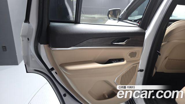 Jeep Grand Cherokee (WL) 3.6 Limited 2023 — фото 25