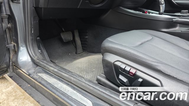 BMW 1 Series (F20) 118d Urban Pack1 5Dr 2014 — фото 27