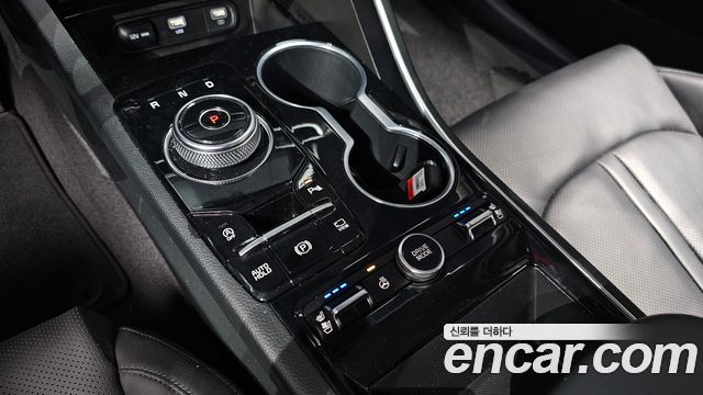 Kia K5 (III) 2.0 Prestige 2023 — фото 9