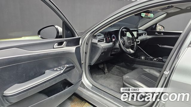 Kia K5 (III) 2.0 Prestige 2023 — фото 10