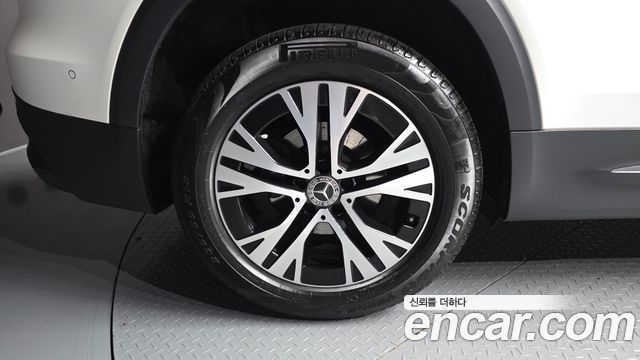 Mercedes-Benz GLB-Class (X247) GLB200 d 2024 — фото 5