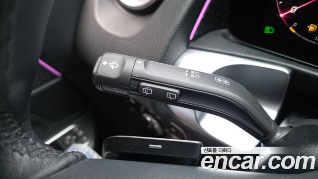 Mercedes-Benz GLB-Class (X247) GLB200 d 2024 — фото 17