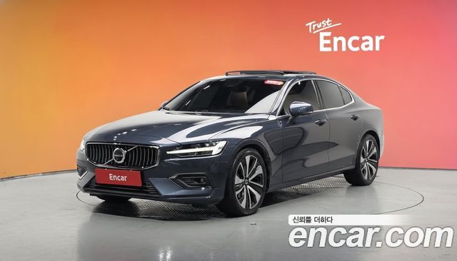 Volvo S60 (III) B5 Ultimate Bright