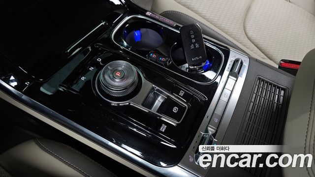 Kia Carnival (IV) Diesel 9-Seater Hi-Limousine Signature 2022 — фото 9