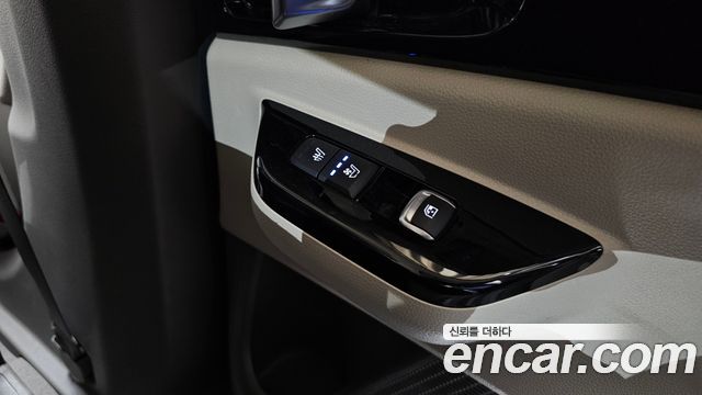 Kia Carnival (IV) Diesel 9-Seater Hi-Limousine Signature 2022 — фото 19