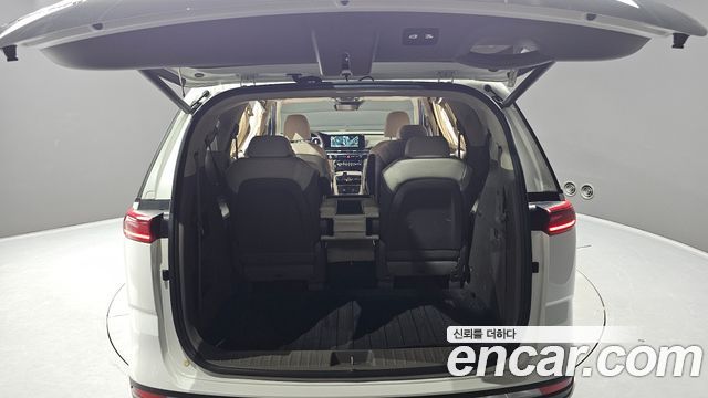 Kia Carnival (IV) Diesel 9-Seater Hi-Limousine Signature 2022 — фото 20