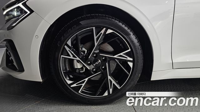 Kia K5 (III) 2.0 Noblesse 2025 — фото 5