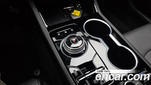 Kia K5 (III) 2.0 Noblesse 2025 — фото 9