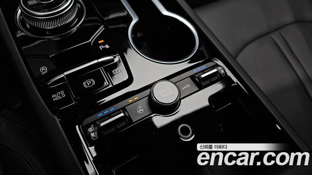 Kia K5 (III) 2.0 Noblesse 2025 — фото 18