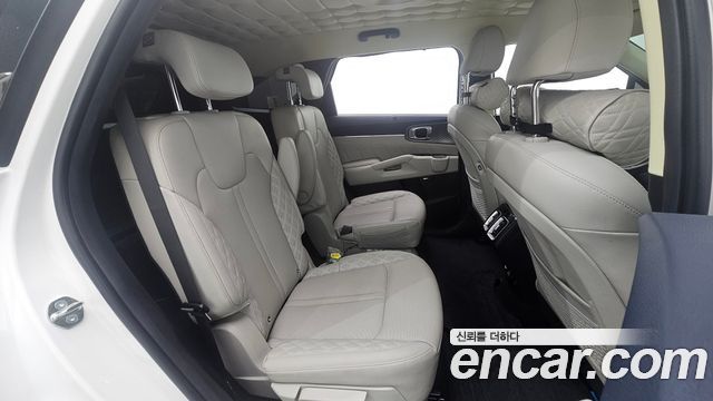 Kia Sorento (IV) HEV 1.6 2WD Gravity 2023 — фото 11