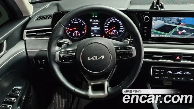 Kia K5 (III) 2.0 Prestige 2022 — фото 14