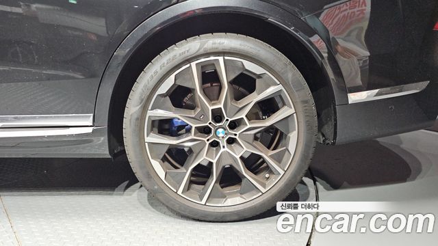 BMW X7 (G07) xDrive 40i M Sport 7STR 2025 — фото 21