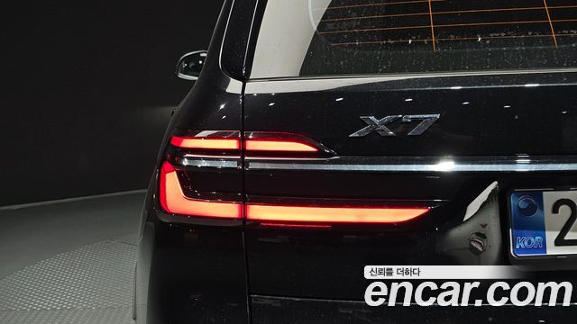 BMW X7 (G07) xDrive 40i M Sport 7STR 2025 — фото 23