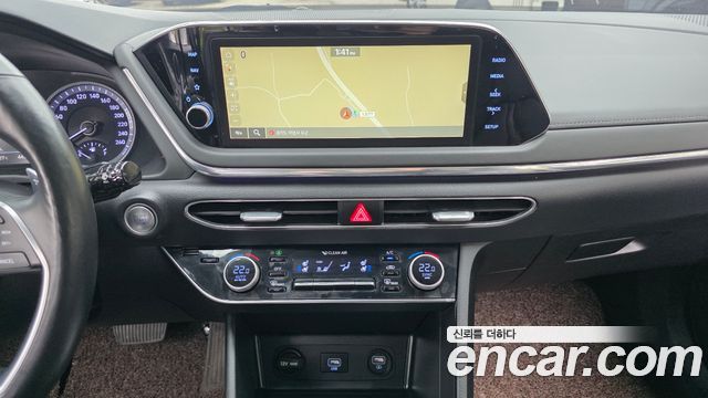 Hyundai Sonata (DN8) 1.6 Turbo Premium Plus 2022 — фото 13