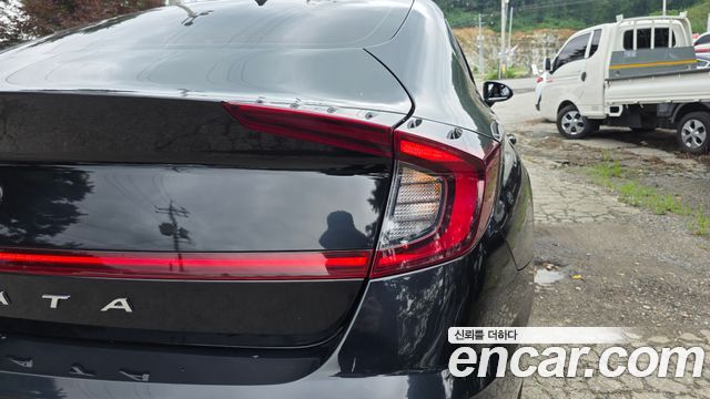 Hyundai Sonata (DN8) 1.6 Turbo Premium Plus 2022 — фото 23