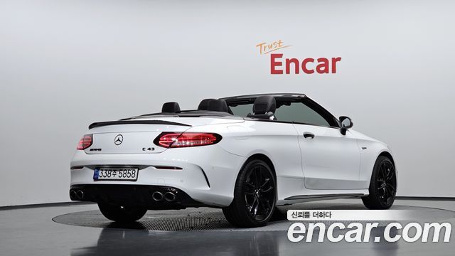 Mercedes-Benz C-Class (W205) C43 AMG 4MATIC Cabrioiet 2019 — фото 2
