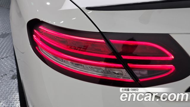Mercedes-Benz C-Class (W205) C43 AMG 4MATIC Cabrioiet 2019 — фото 23
