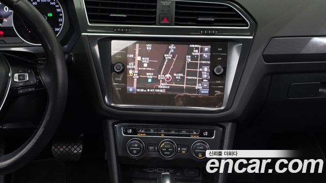 Volkswagen Tiguan (II) 2.0 TDI Prestige 2020 — фото 15