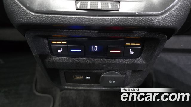 Volkswagen Tiguan (II) 2.0 TDI Prestige 2020 — фото 19
